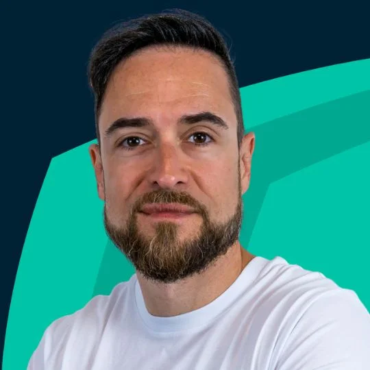 Gabriel Aylagas cofundador de DinoRank y compañero de Dean Romero