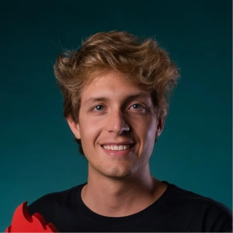 Jorge Santacruz fundador de Revolutia IA PRO